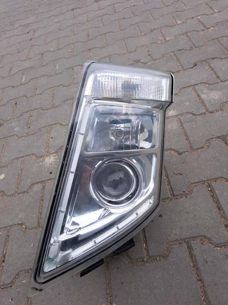 Frontscheinwerfer Volvo K Links Scheinwerfer Headlight SCH8191414788jo