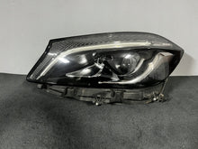 Laden Sie das Bild in den Galerie-Viewer, Frontscheinwerfer Mercedes-Benz W176 A1769068900 Links Scheinwerfer Headlight SCH9708372197gs