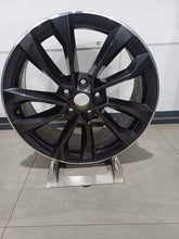Laden Sie das Bild in den Galerie-Viewer, 1x Alufelge 18 Zoll 7.0" 5x112 45ET 57A601025AD Skoda Karoq Rim Wheel FEL6561620693tp
