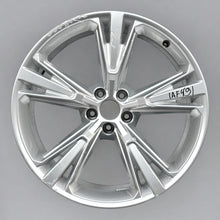 Load image into Gallery viewer, 1x Alufelge 21 Zoll 10.0&quot; 5x112 20ET Glanz Silber 4M8601025H Audi E-Tron