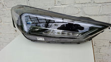 Load image into Gallery viewer, Frontscheinwerfer Hyundai Tucson 92102-D7700 Rechts Scheinwerfer Headlight SCH4642633122sd