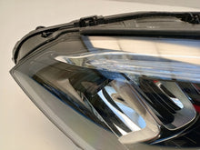 Laden Sie das Bild in den Galerie-Viewer, Frontscheinwerfer Mercedes-Benz W247 A2479066207 Rechts Scheinwerfer Headlight SCH9584149917ux