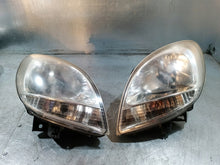 Laden Sie das Bild in den Galerie-Viewer, Frontscheinwerfer Renault Kangoo Ein Satz Scheinwerfer Headlight SCH1975162994ou