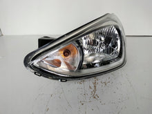 Laden Sie das Bild in den Galerie-Viewer, Frontscheinwerfer Hyundai I10 92101-B9000 Links Scheinwerfer Headlight