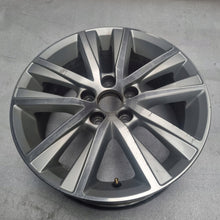 Load image into Gallery viewer, 1x Alufelge 15 Zoll 6.0" 5x100 40ET Glanz Silber 6R0601025R VW Polo 6r Rim Wheel FEL7269037789hc