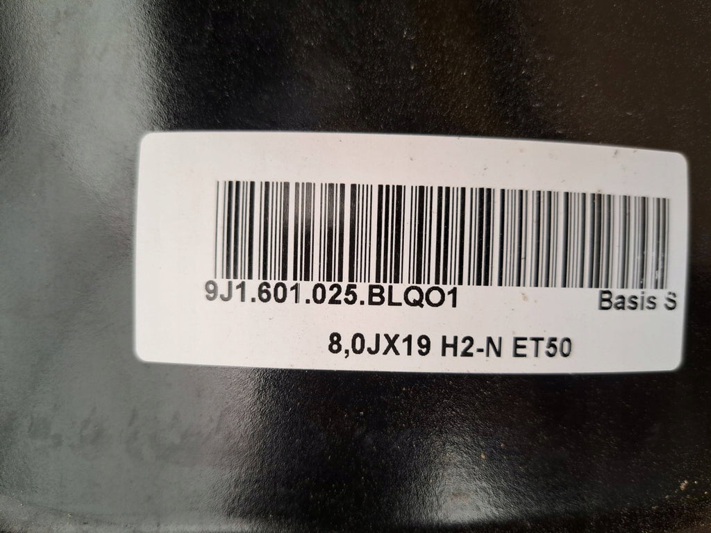 1x Alufelge 19 Zoll 8.0" 5x130 50ET Glanz 9J1601025BM Porsche Taycan Rim Wheel FEL3687895673dl