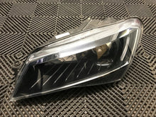 Laden Sie das Bild in den Galerie-Viewer, Frontscheinwerfer Skoda Superb III 3V1941015 Xenon Links Scheinwerfer Headlight