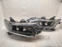 Load image into Gallery viewer, Frontscheinwerfer Mitsubishi Outlander III ECM921-21E20 LED Ein Satz Headlight SCH9235636768ct