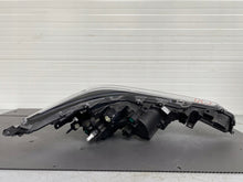 Laden Sie das Bild in den Galerie-Viewer, Frontscheinwerfer Toyota Corolla 81150-02X10 LED Links Scheinwerfer Headlight SCH5772979075rh