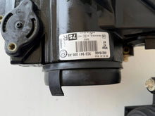 Load image into Gallery viewer, Frontscheinwerfer VW Passat 3C0941005AB Ein Stück (Rechts oder Links) Headlight SCH4044054848gk