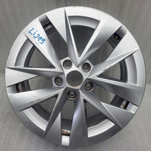 Load image into Gallery viewer, 1x Alufelge 17 Zoll 7.0" 5x112 46ET Glanz Silber 5E3601025E Skoda Octavia 5e3 I FEL5612896078zi