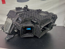 Laden Sie das Bild in den Galerie-Viewer, Frontscheinwerfer Mercedes-Benz Glc A253906801 Rechts Scheinwerfer Headlight SCH9547064717af