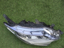Load image into Gallery viewer, Frontscheinwerfer Mitsubishi L200 Rechts Scheinwerfer Headlight SCH9854407896ut