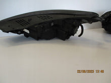 Laden Sie das Bild in den Galerie-Viewer, Frontscheinwerfer Hyundai Tucson LED Ein Satz Scheinwerfer Headlight SCH8667483589qq