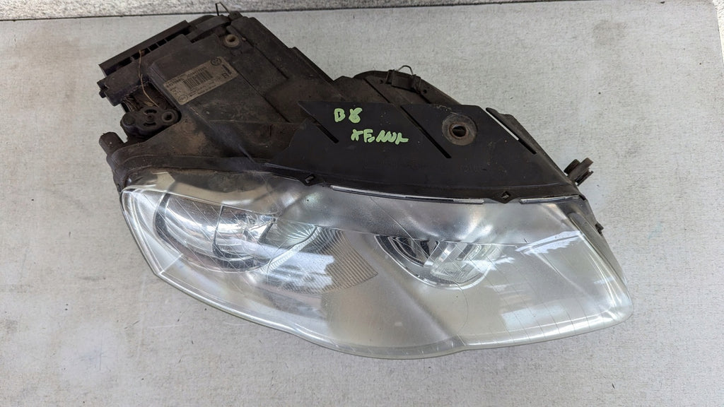 Frontscheinwerfer VW Passat 3C0941752G Xenon Rechts Scheinwerfer Headlight SCH7995042735rs