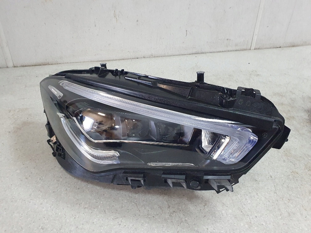Frontscheinwerfer Mercedes-Benz Cla A1189069000 Full LED Rechts Headlight SCH9448806522mt