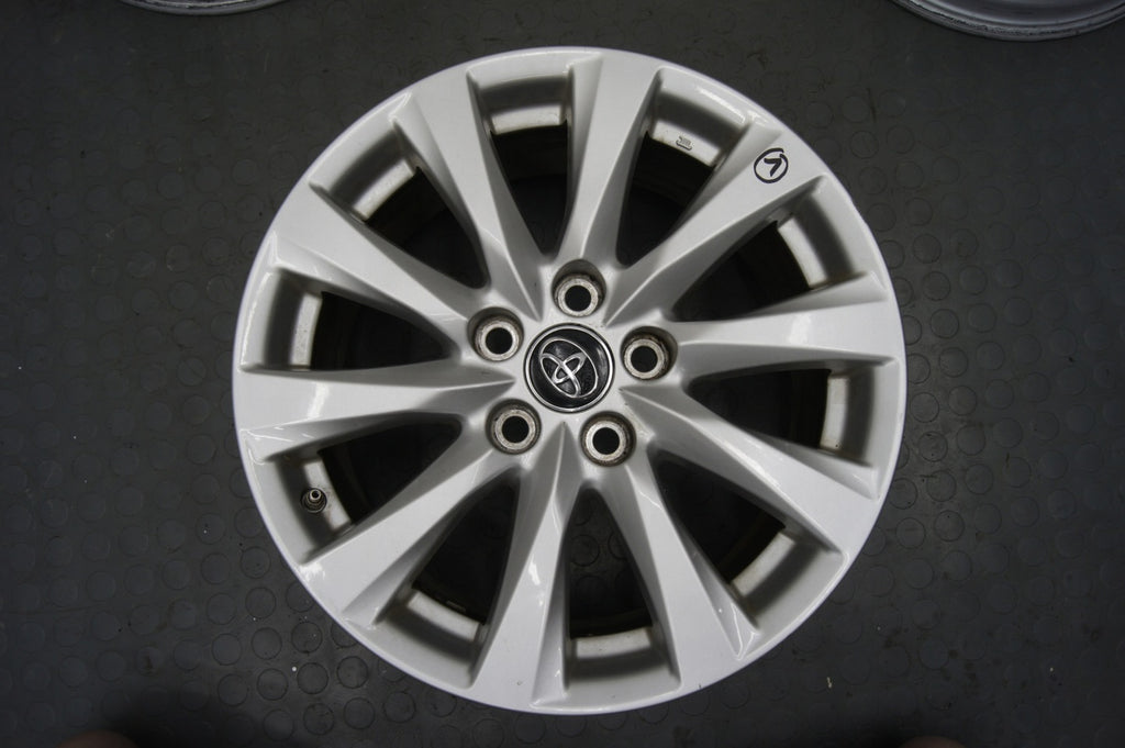 1x Alufelge 17 Zoll 7.5" 5x114.3 45ET Toyota Camry Rim Wheel FEL7615626292fi