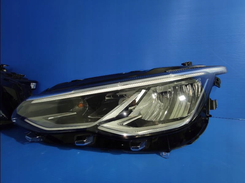 Frontscheinwerfer VW Golf VIII 5H1941005 5H1941006 LED Rechts oder Links SCH3030967427to