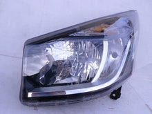 Laden Sie das Bild in den Galerie-Viewer, Frontscheinwerfer Opel Vivaro B Trafic III 260608912R Links Headlight