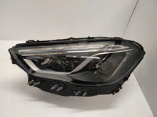 Laden Sie das Bild in den Galerie-Viewer, Frontscheinwerfer Mercedes-Benz W247 A2479064104 A2479064204 Ein Satz Headlight SCH5066626743gr