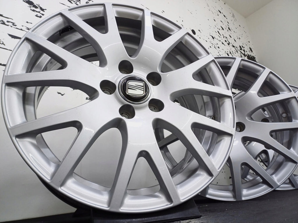 4x Alufelge 17 Zoll 7.0" 5x112 47ET Glanz Silber Audi Toledo I Rim Wheel FEL2837444237zq