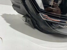 Load image into Gallery viewer, Frontscheinwerfer VW Tiguan 5NB941082 Rechts Scheinwerfer Headlight SCH9832485157ni