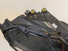 Laden Sie das Bild in den Galerie-Viewer, Frontscheinwerfer Audi Q3 83A941036 Full LED Rechts Scheinwerfer Headlight