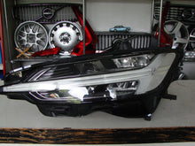 Load image into Gallery viewer, Frontscheinwerfer Volvo V60 S60 32228815 Links Scheinwerfer Headlight SCH9776172710ds