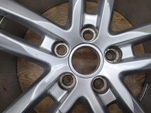 Load image into Gallery viewer, 1x Alufelge 18 Zoll 7.0&quot; 5x112 43ET Glanz Silber 8U0601025AA Audi Q3 Rim Wheel