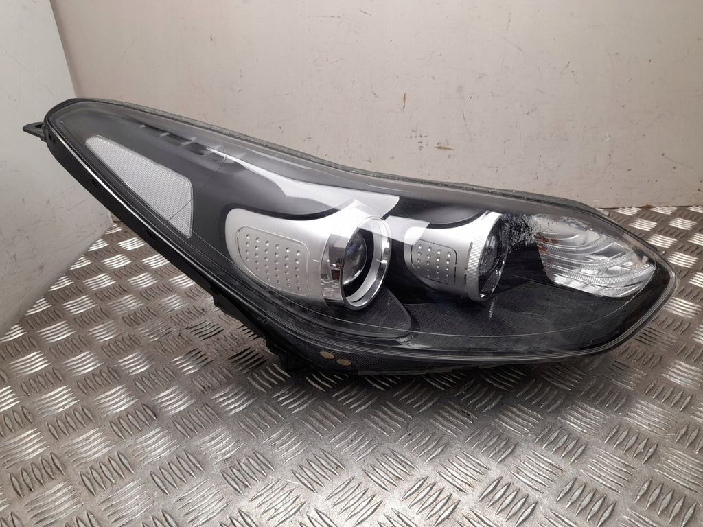 Frontscheinwerfer Kia Sportage 92102-F1100 Rechts Scheinwerfer Headlight SCH1802924079yf