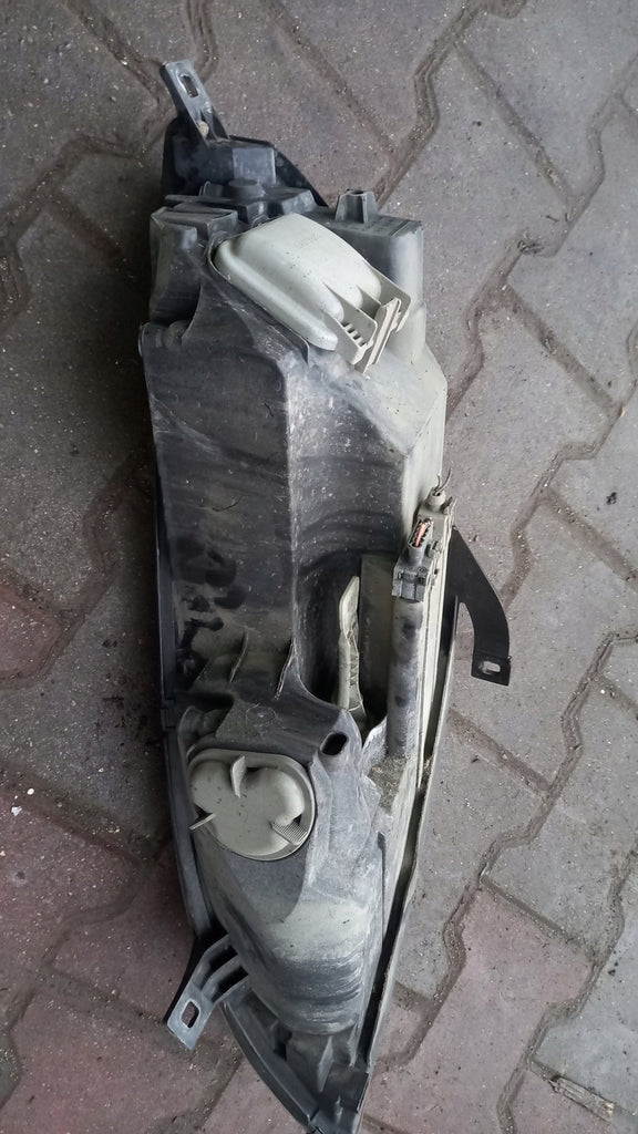 Frontscheinwerfer Mitsubishi Colt VI MR957354 Rechts Scheinwerfer Headlight