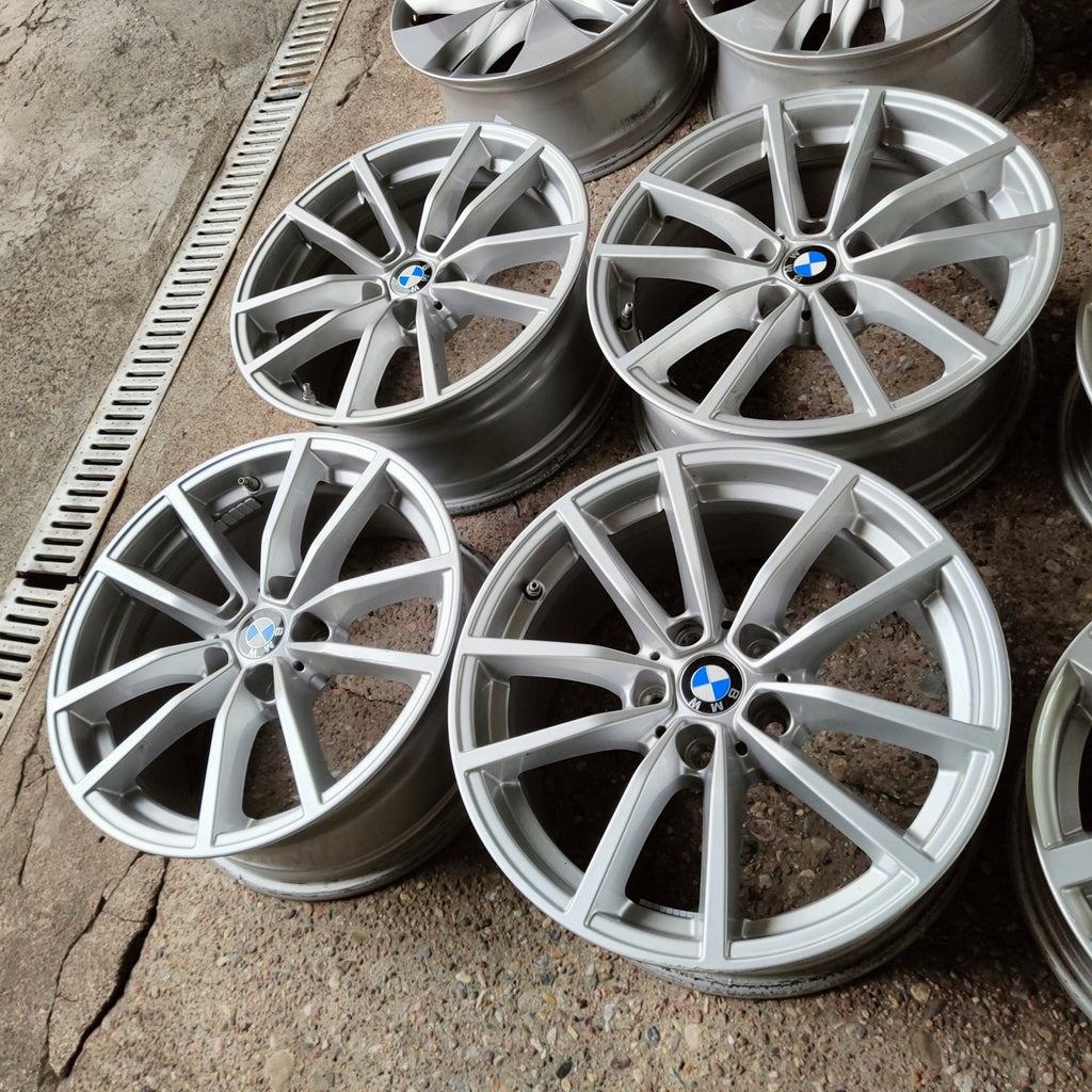 4x Alufelge 17 Zoll 7.5" 5x112 30ET Glanz Silber 6883520 BMW Rim Wheel FEL4429919437qh