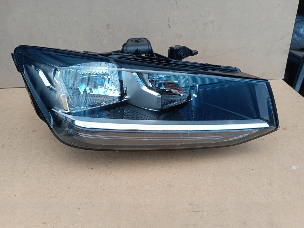 Frontscheinwerfer Audi Q2 81A941004 Rechts Scheinwerfer Headlight