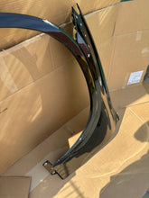 Laden Sie das Bild in den Galerie-Viewer, Kotflügel Mercedes-Benz Glc A2548810100 Vorne Links