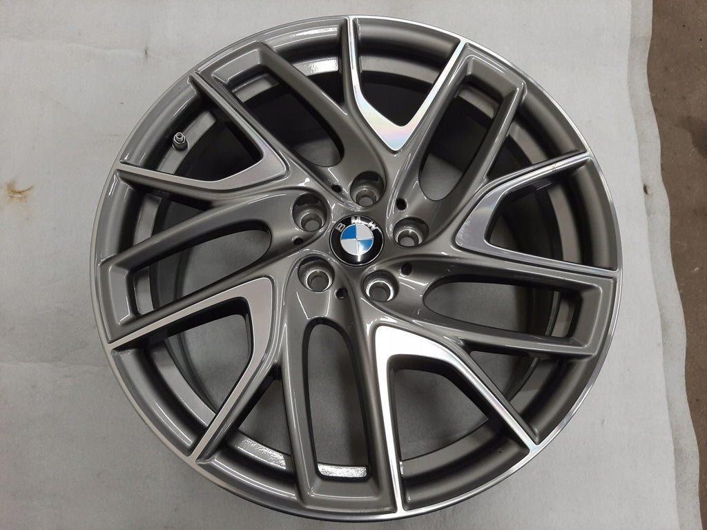 1x Alufelge 19 Zoll 8.0" 5x112 57ET Glanz 6855096 BMW 2 F45 F46 Rim Wheel FEL9801655151sw