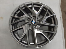 Laden Sie das Bild in den Galerie-Viewer, 1x Alufelge 19 Zoll 8.0" 5x112 57ET Glanz 6855096 BMW 2 F45 F46 Rim Wheel FEL9801655151sw