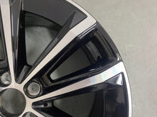 Load image into Gallery viewer, 1x Alufelge 18 Zoll 8.0" 5x108 42ET 32358646 Volvo V60 Rim Wheel FEL1829086765sc