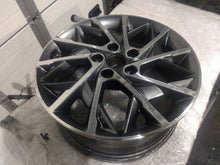 Load image into Gallery viewer, 1x Alufelge 17 Zoll 7.0" 5x114.3 53ET Matt Silber 52910-F2CA0 Hyundai Elantra FEL1723378910ab
