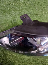 Laden Sie das Bild in den Galerie-Viewer, Frontscheinwerfer Kia Sportage 921013 921013UXXX Rechts Scheinwerfer Headlight SCH2541936454mu