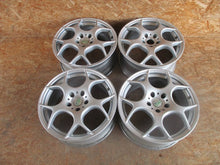 Laden Sie das Bild in den Galerie-Viewer, 4x Alufelge 17 Zoll 7.5" 5x112 35ET KBA44461 Audi Rim Wheel FEL2778259733km