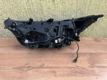 Load image into Gallery viewer, Frontscheinwerfer Toyota V LED Rechts Scheinwerfer Headlight SCH9924519139ps