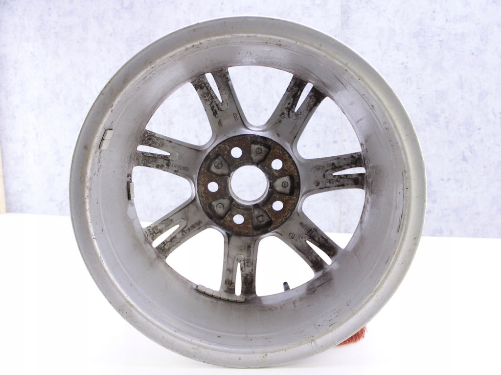 1x Alufelge 15 Zoll 6.0" 5x100 38ET Glanz Silber 6J0601025H Seat Ibiza I FEL4904001922az