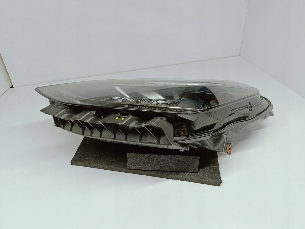 Frontscheinwerfer Mercedes-Benz Model 3 151495200C Links Scheinwerfer Headlight SCH3136469968ga