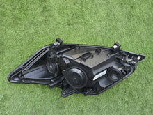 Laden Sie das Bild in den Galerie-Viewer, Frontscheinwerfer Ford Kuga 1EJ009696-02 Rechts Scheinwerfer Headlight SCH9920917043aj