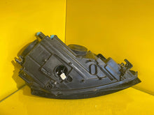 Laden Sie das Bild in den Galerie-Viewer, Frontscheinwerfer Audi A3 8P0941003 Xenon Links Scheinwerfer Headlight