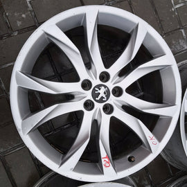 1x Alufelge 19 Zoll 8.5