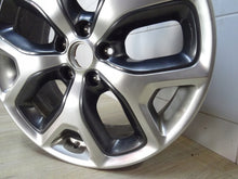 Laden Sie das Bild in den Galerie-Viewer, 1x Alufelge 19 Zoll 7.5&quot; 5x114.3 49ET Glanz Grau 52910-C5330 Kia Sorento III Mg