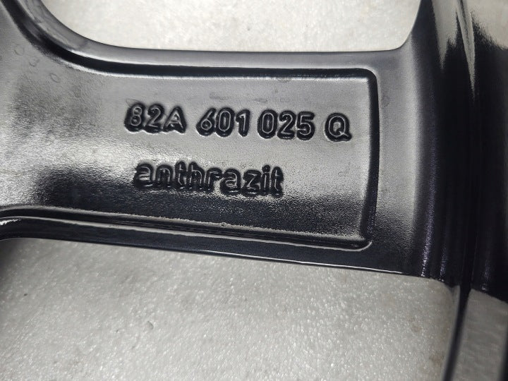 1x Alufelge 18 Zoll 7.5" 5x112 46ET Glanz Graphit 82A601025Q Audi A1 Mg FEL6223620822lm