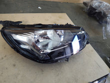Laden Sie das Bild in den Galerie-Viewer, Frontscheinwerfer Peugeot 208 II 9823193880 Rechts Scheinwerfer Headlight SCH4457935694jg