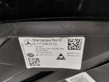 Laden Sie das Bild in den Galerie-Viewer, Frontscheinwerfer Mercedes-Benz W177 A1779064703 Links Scheinwerfer Headlight SCH2408300529en